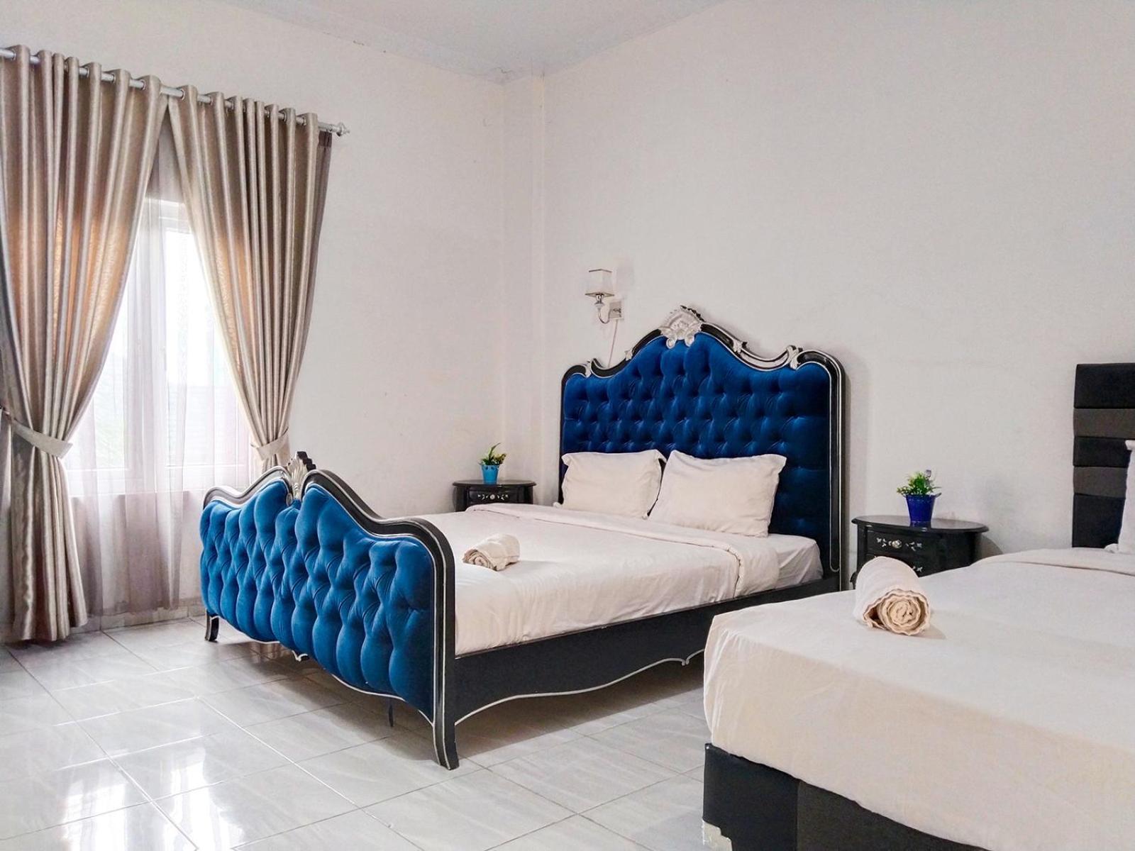Hotel Grand Shaqilla Syariah Deli Tua Exteriér fotografie