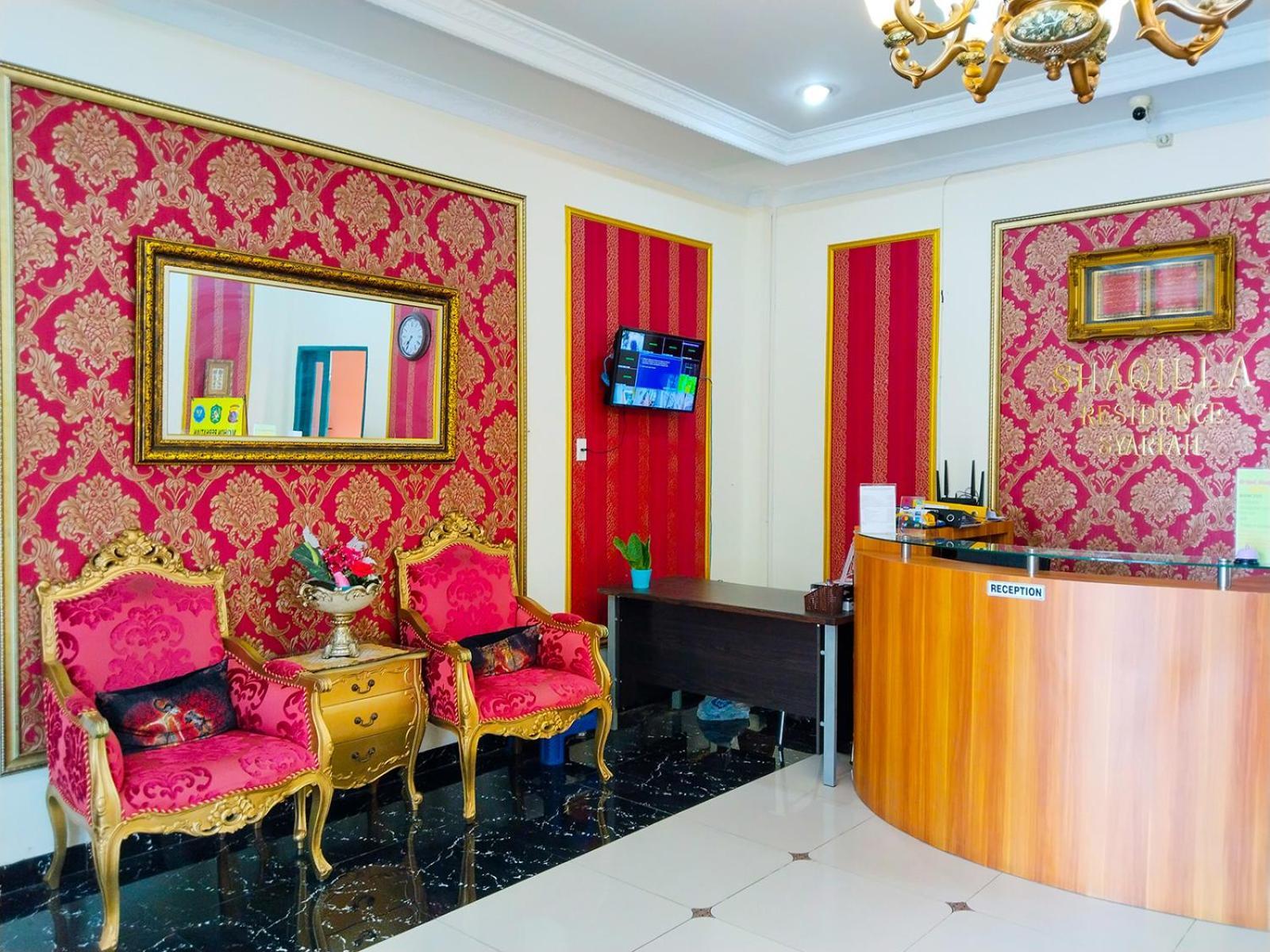Hotel Grand Shaqilla Syariah Deli Tua Exteriér fotografie
