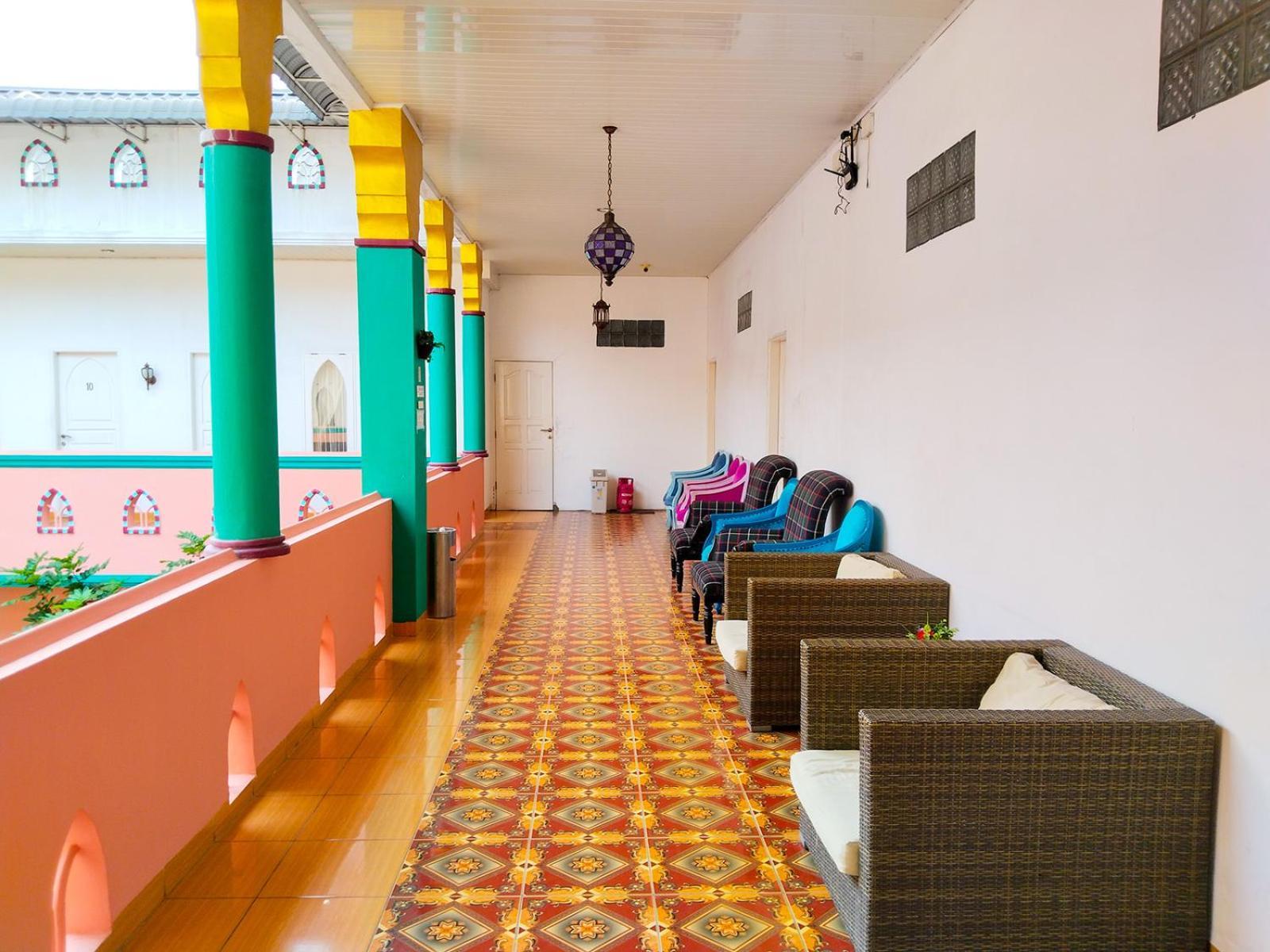 Hotel Grand Shaqilla Syariah Deli Tua Exteriér fotografie