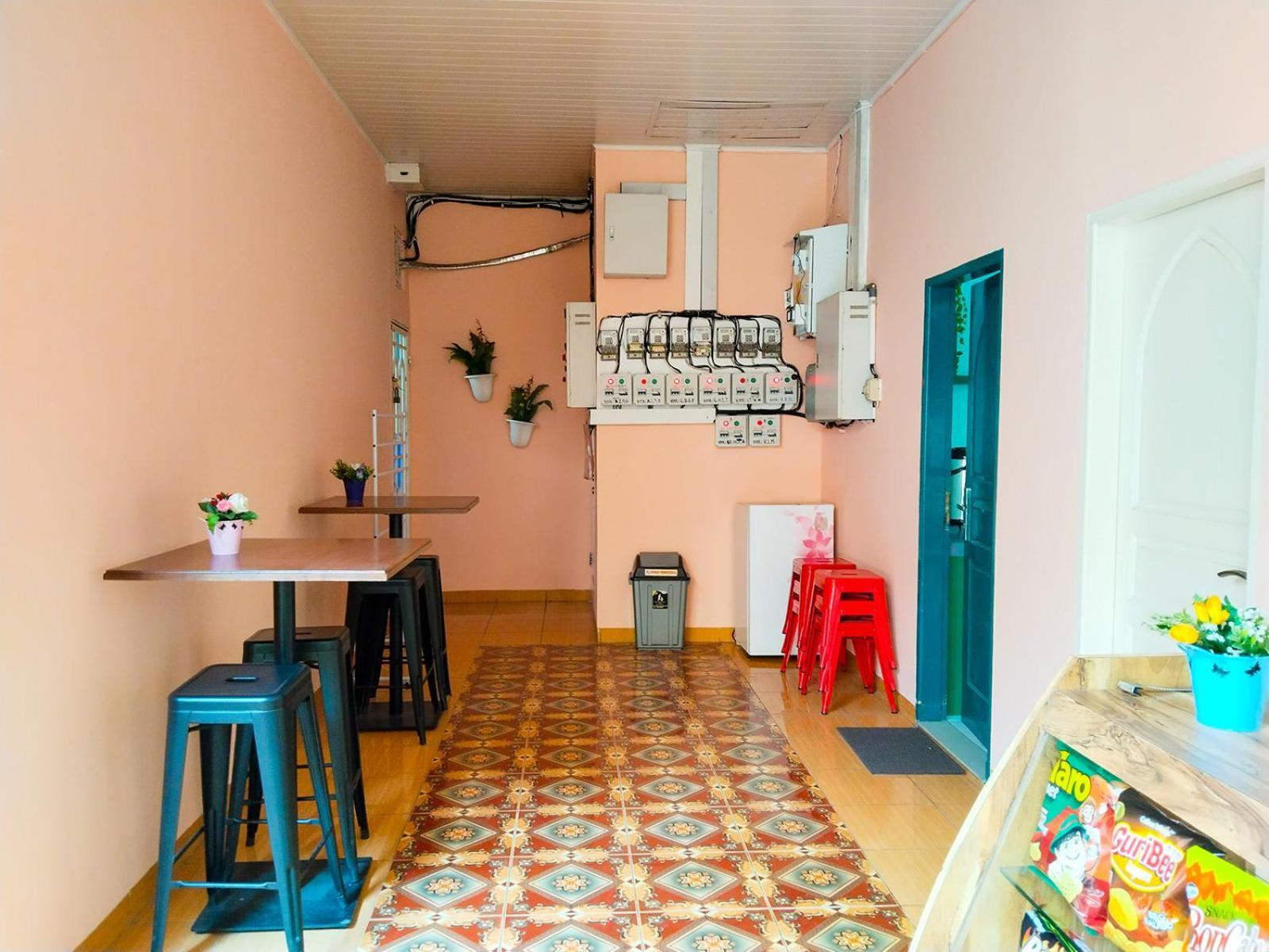 Hotel Grand Shaqilla Syariah Deli Tua Exteriér fotografie