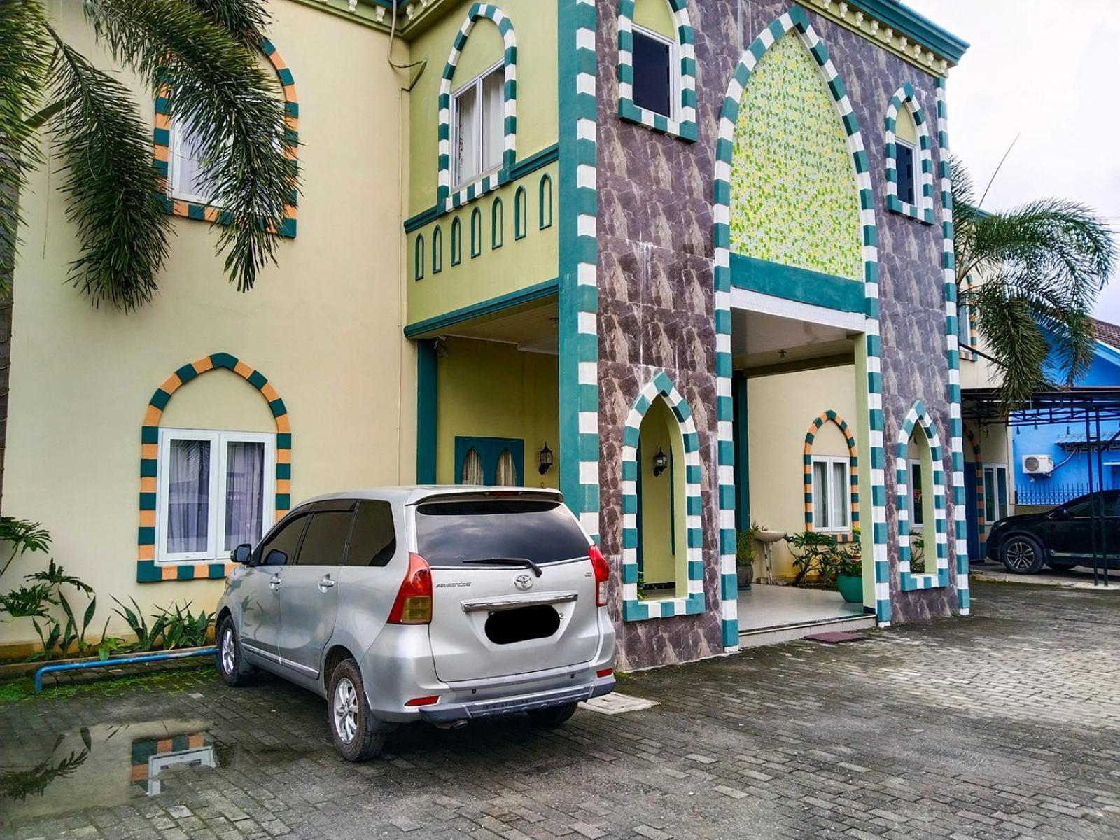 Hotel Grand Shaqilla Syariah Deli Tua Exteriér fotografie